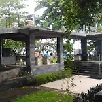 Beachfront Suite Alit