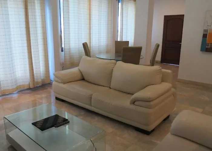 Beachfront Suite Alit