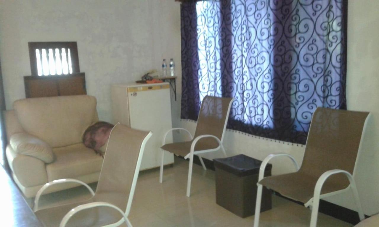 Beachfront Alit Hotel 3*